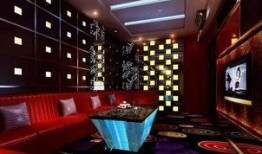 最新西安哪几家ktv被爆料,这几家KTV涉嫌违规，消费者需谨慎选择